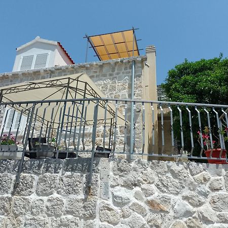 Holiday Apartments Maslina Paho Babino Polje Exterior foto