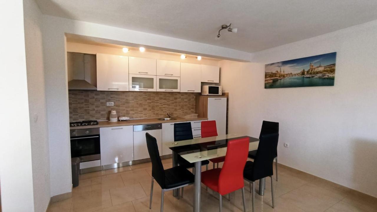 Holiday Apartments Maslina Paho Babino Polje Exterior foto